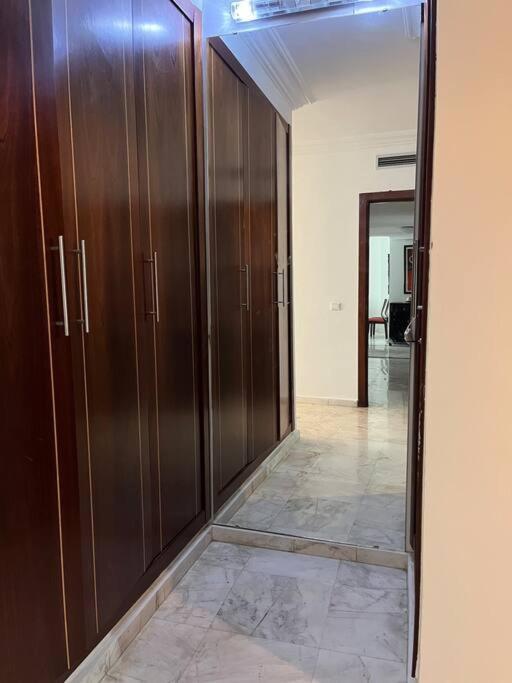 Appartement In The Heart Of Tanger Boulevard Ngoại thất bức ảnh